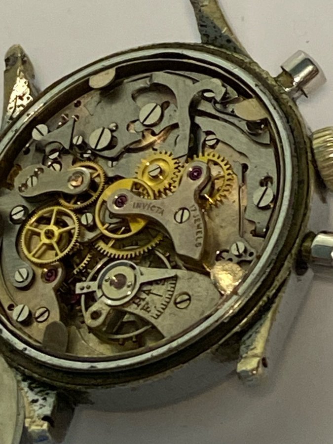 Vintage INVICTA CHRONGRAPH RENOVERINGSOBJEKT