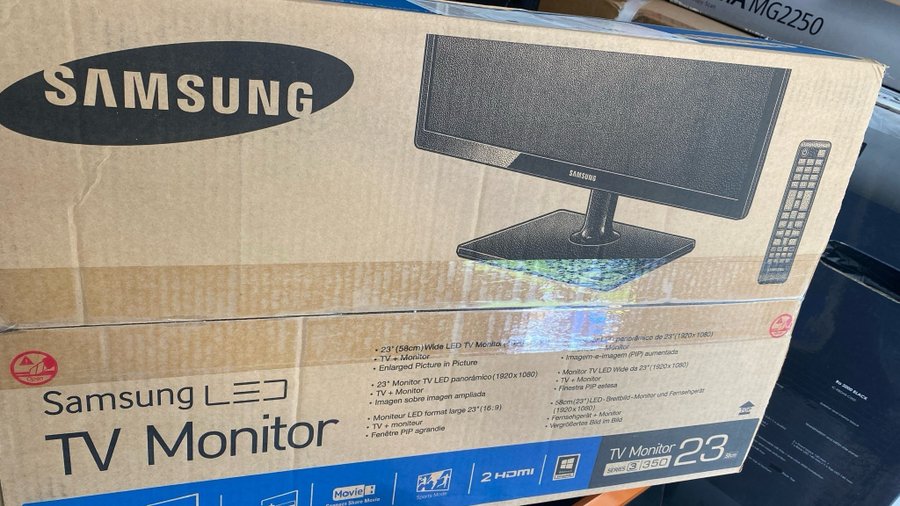 Helt nytt 24" SAMSUNG kombinerad TV/Dator skärm PIP