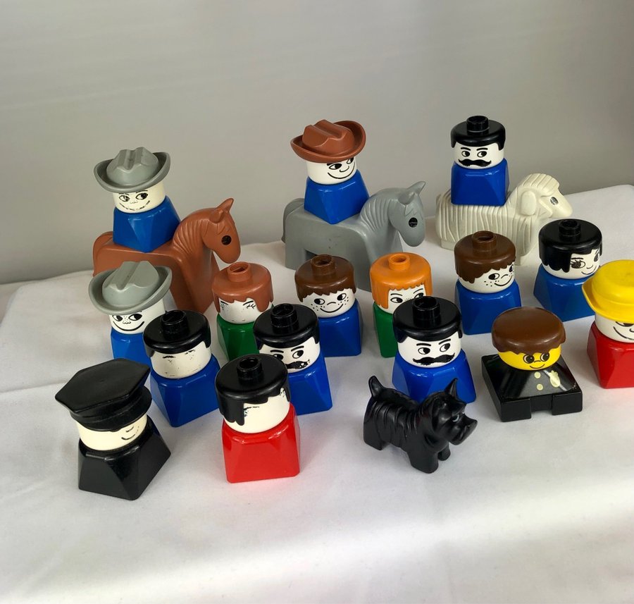 16 st vintage Duplo Lego figurer