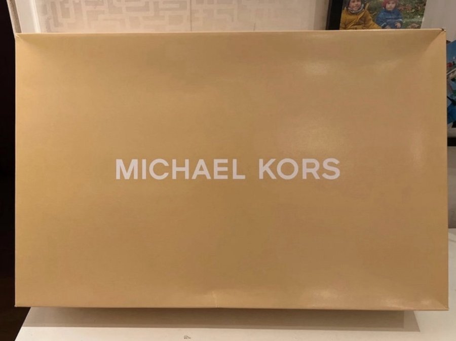 MICHAEL KORS Axelband väska