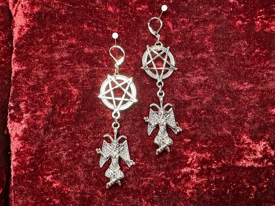 Nya örhängen m pentagram  Baphomet Ockult Wicca Metal Goth Satanic Rock Punk