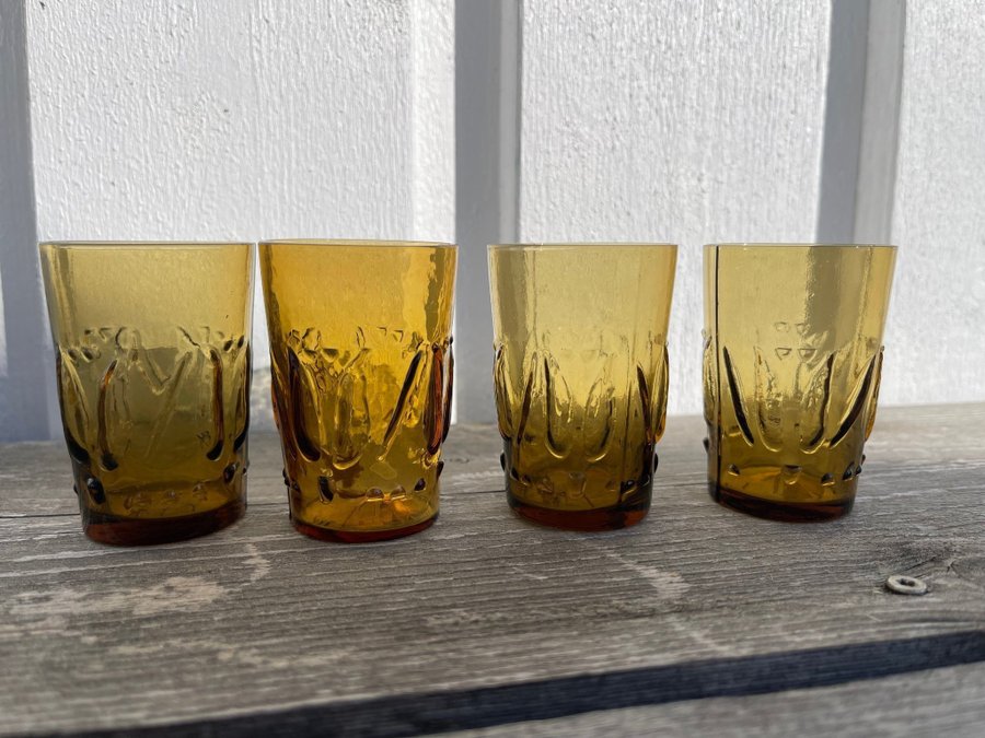 4 st snapsglas av Bengt Edenfalk för Skruf - retro glas - vintage inredning