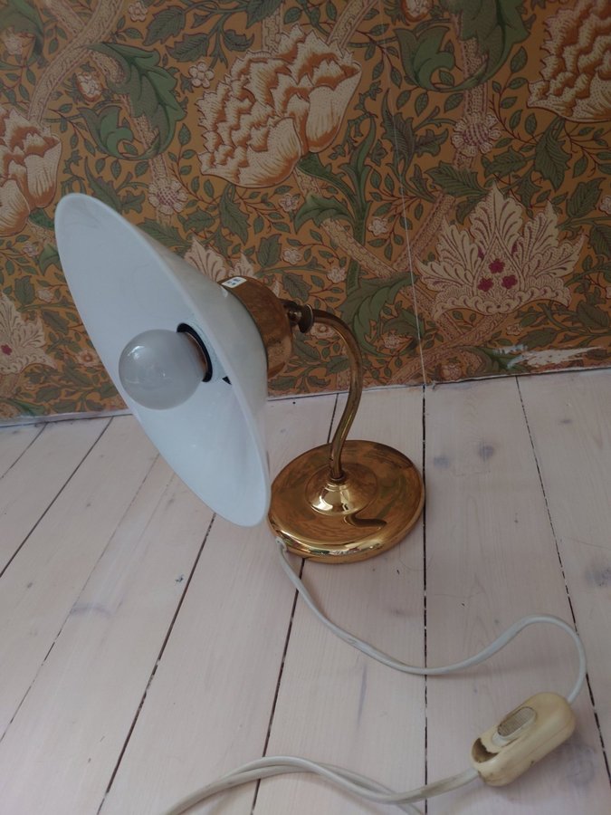 Retro vägglampa Ivars mässing