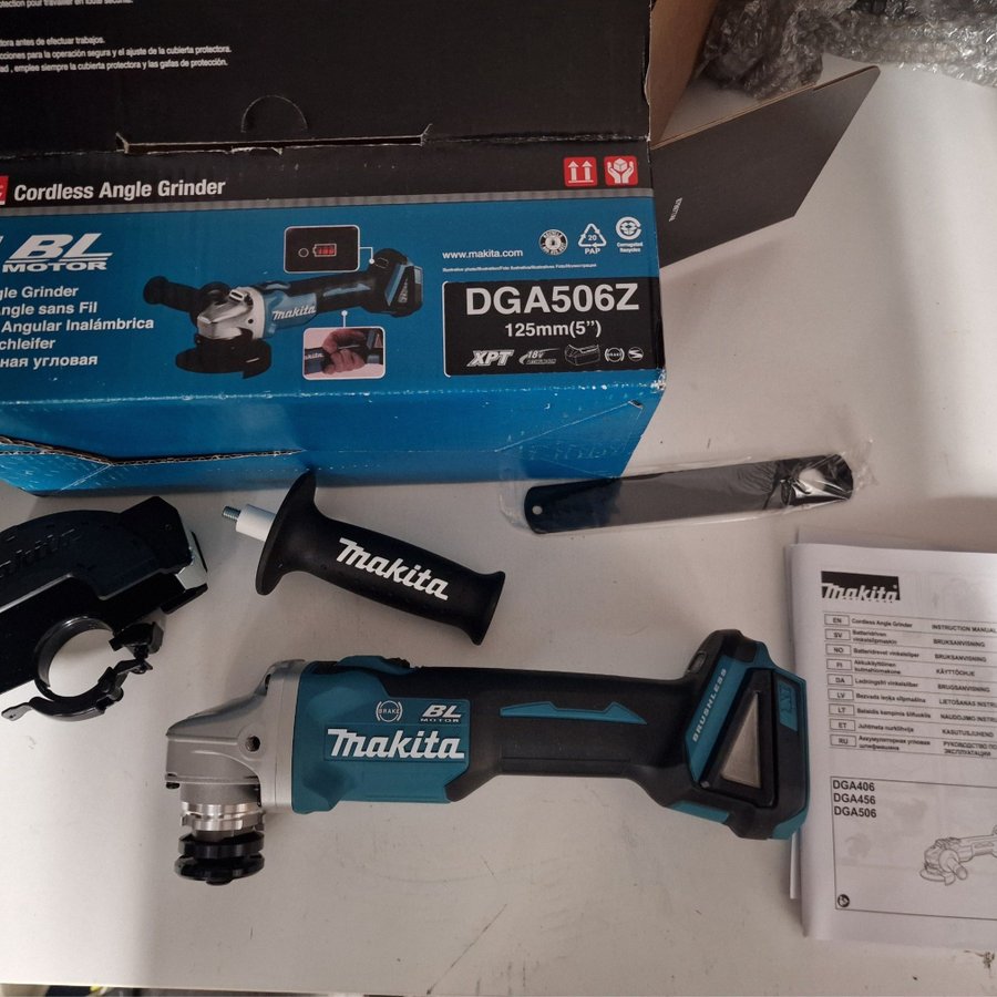 Makita DGA506Z Vinkelslip 125mm 18V Helt Ny