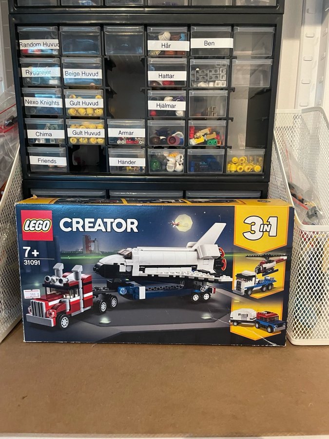 LEGO Creator 3-i-1 31091 Rymdfärja och lastbil