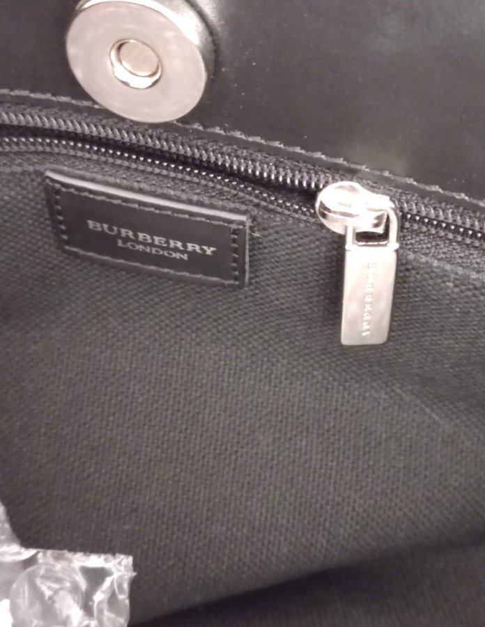 Burberry Nova Check Tote