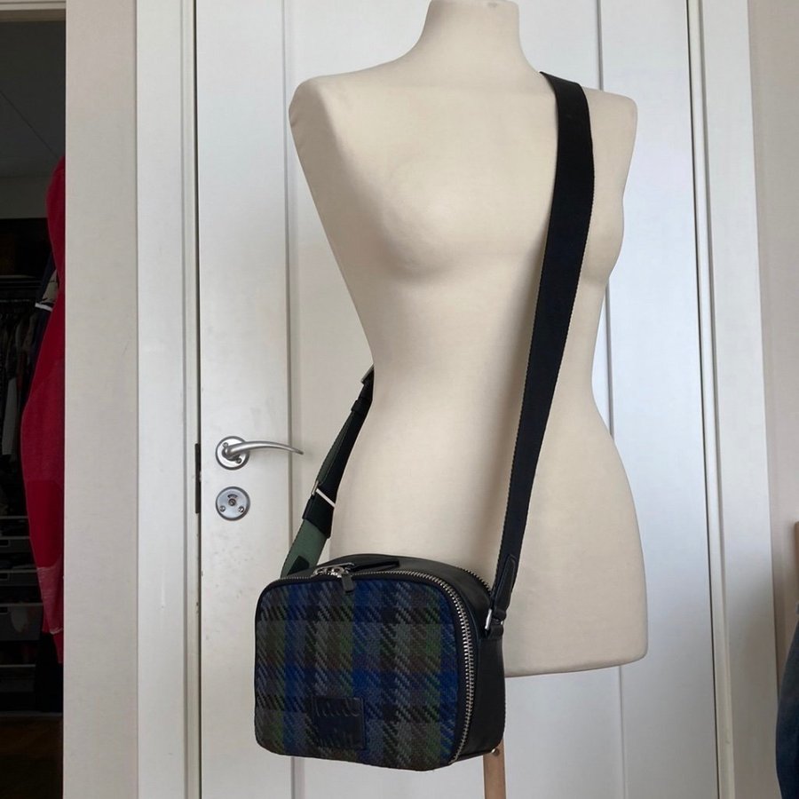 Paul Smith unisex cross-body camera handväska