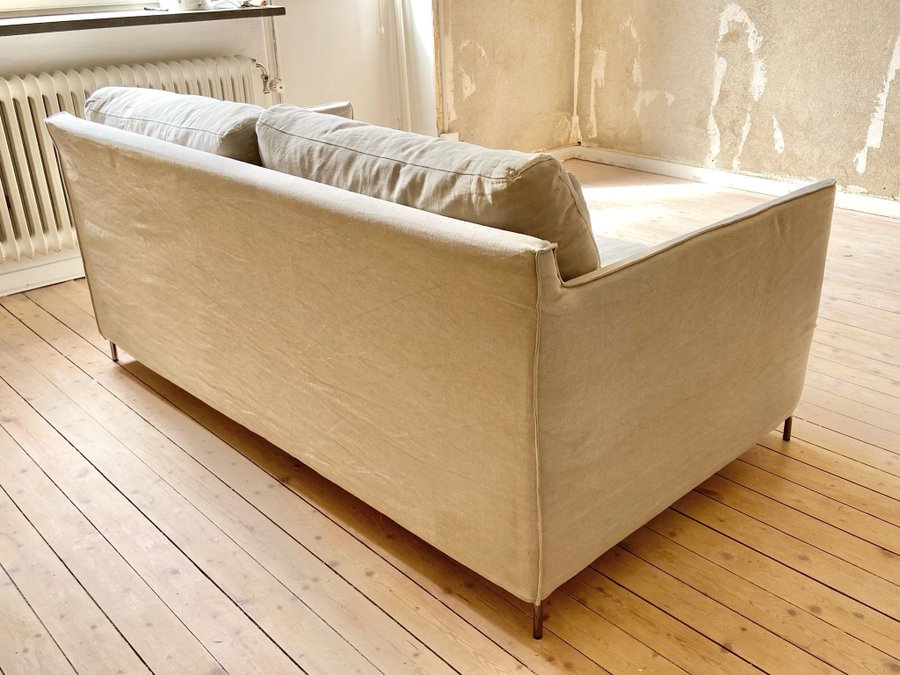 Soffa 2-sits Petito Furninova Sand