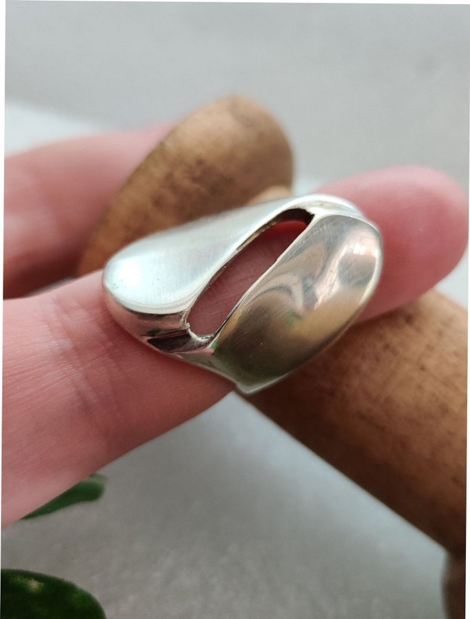 Stor Vintage silver ring abstrakt öppning delad mexico taxco 925 borstad blank