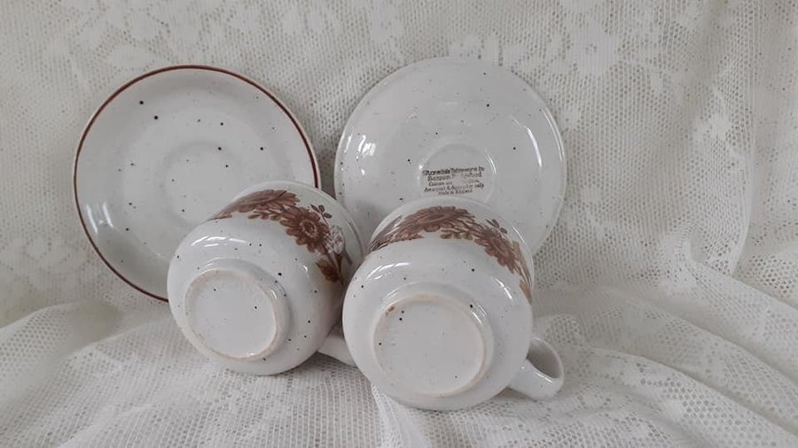 2 stycken kaffekoppar med fat Stonedale Tableware By Sampson Bridgwood England