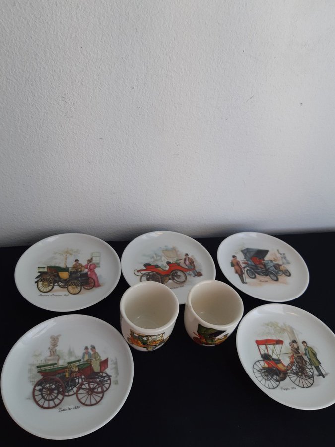 RETRO BILAR tema: 2 st äggkoppar 5 st coasters Porslin Vintage: 50/60-talet