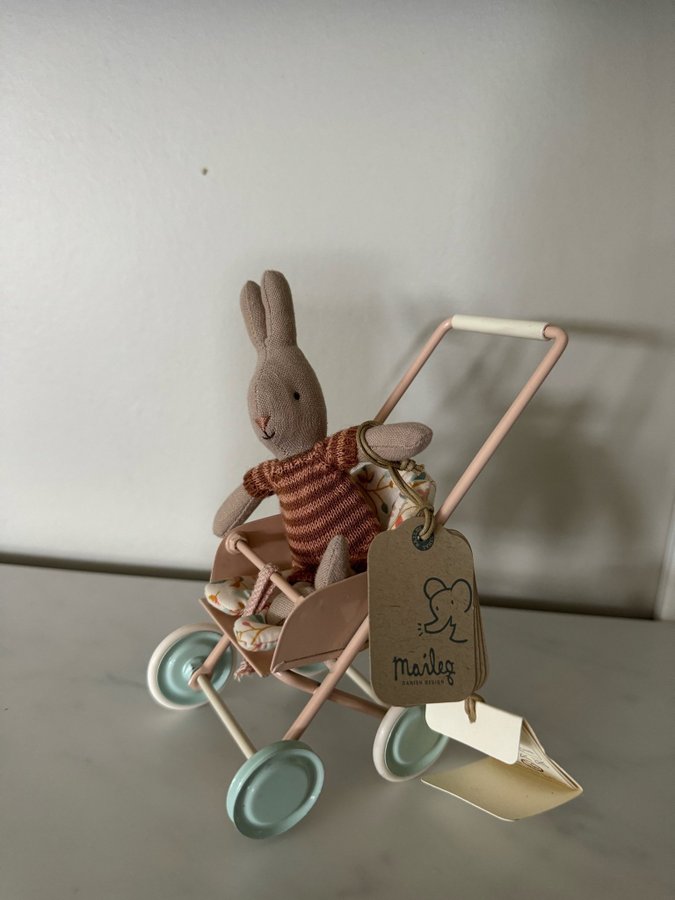 Maileg Barnvagn med Kanin