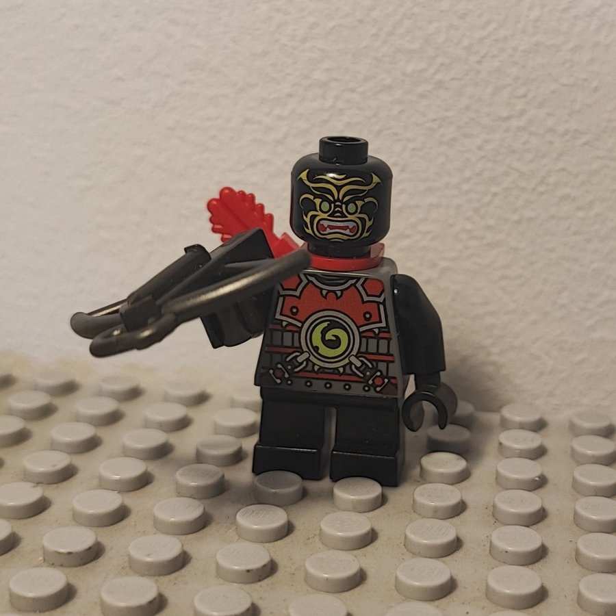Lego Ninjago Stone Army Scout(exklusive hatt) !