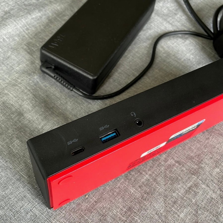 ThinkPad Hybrid USB-C dock with USB-A dock 4K dual