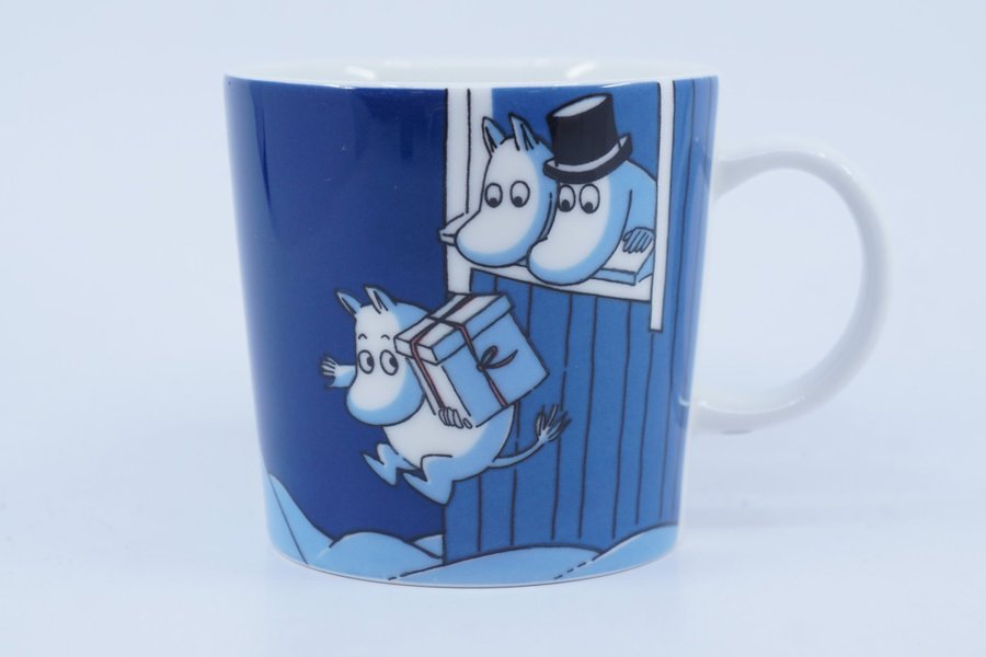 Muminmugg Julöverraskning / Moomin Mug Christmas Surprise [B]