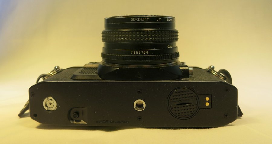 Konica FC-1 35 mm spegelreflex kamera med motor och filter