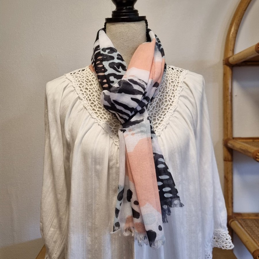 Scarf Designers svart rosa beige och vit halsduk