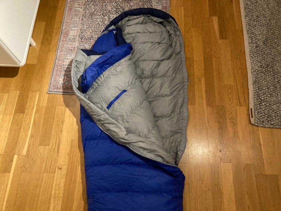 Dunsovsäck Marmot Sawtooth -13°C Regular (1100g)