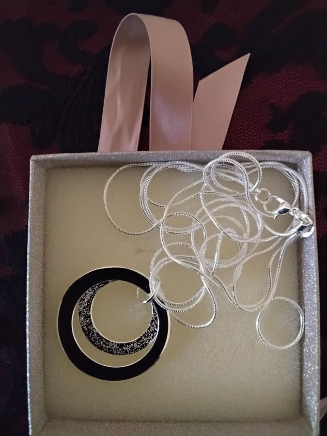 Set; silver sterling 925 halsband och örhängen silverpläterade 925 stämplade