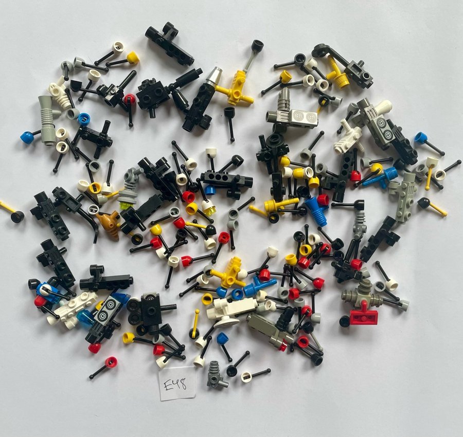 #E48 ÄKTA LEGO retro classic space figurer gubbar minifigurer