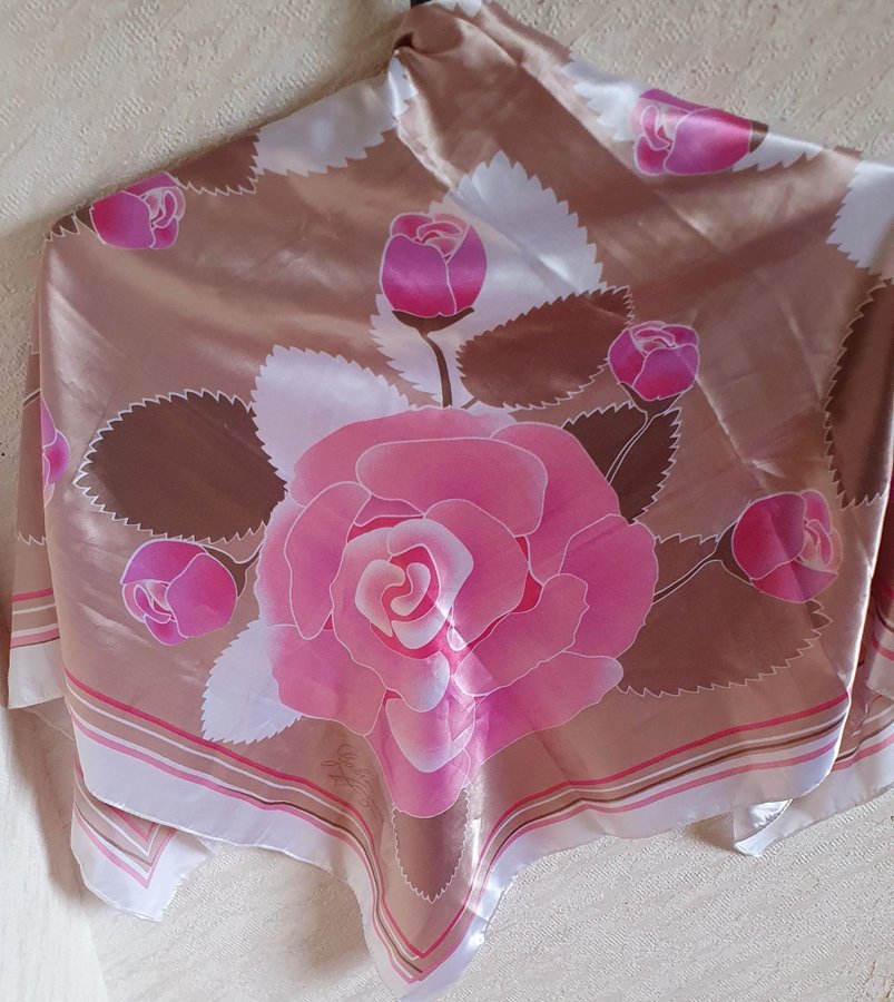 Jätte fin dam Floral scarf in Pink and Beige design  Galimard