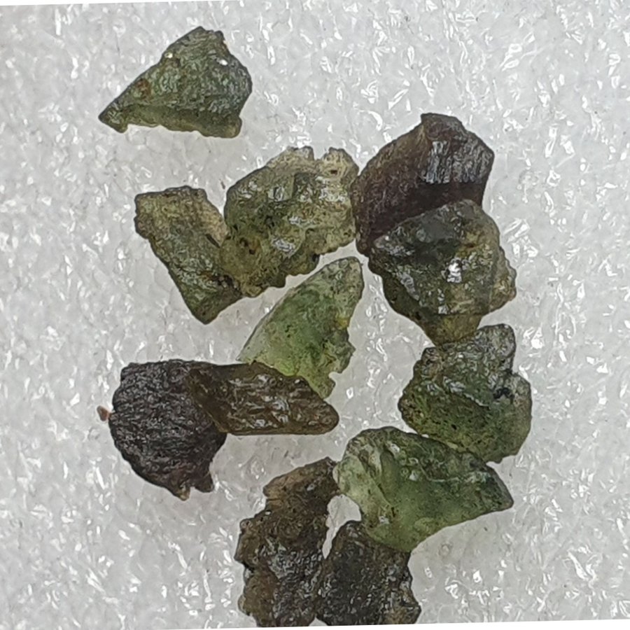 Äkta ädelstenar Moldavit / Moldavite 21_2 gram