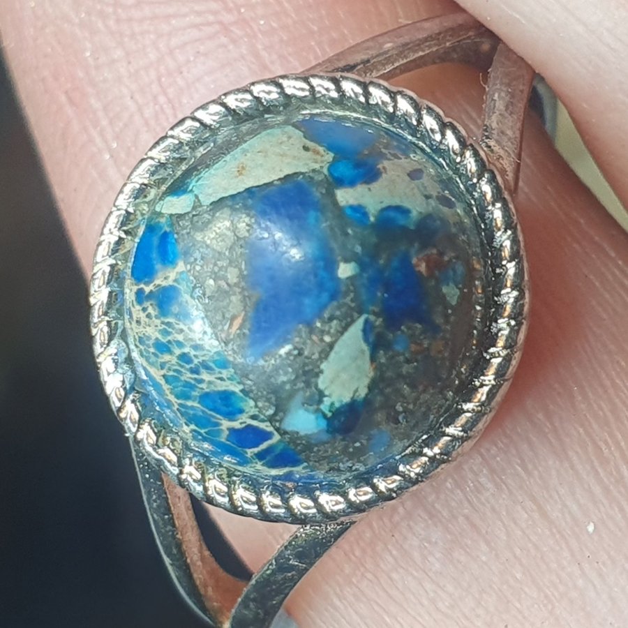 Äkta silver 925 ring med blå sten