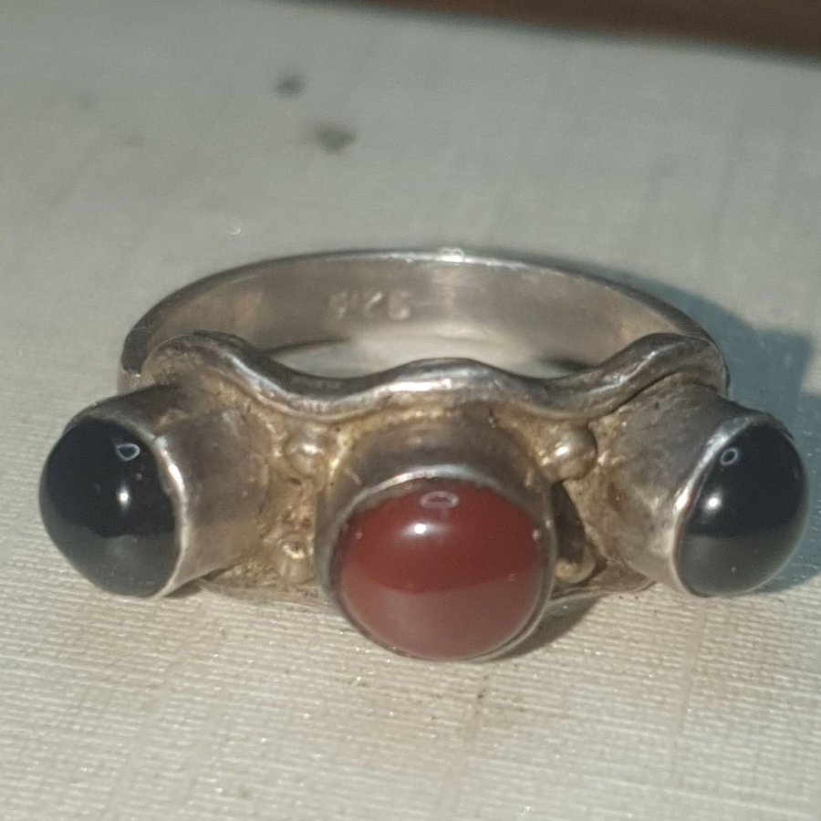 Äkta 925 silver sterling ring med stenar