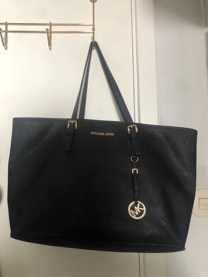 Michael kors väska