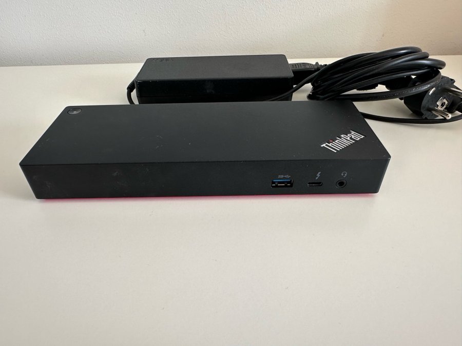 Lenovo ThinkPad Thunderbolt 3 Dock Gen2