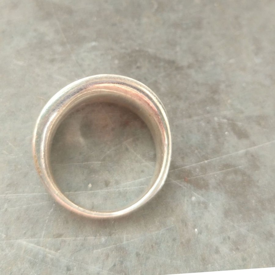 Ring silver