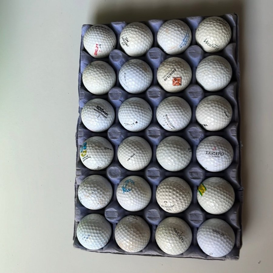 1KR! Golfbollar - Blandade Märken 65 stycken salig mix