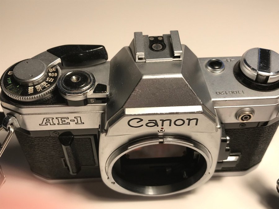 Canon AE-1