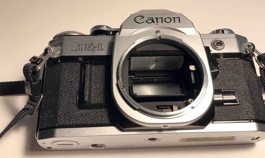 Canon AE-1