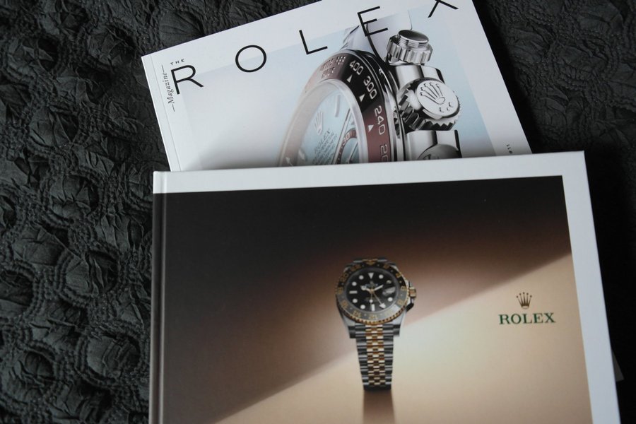 ROLEX 2024/2023 - Katalog/bok + ROLEX Magasin upplaga 11 -2023/2024 -NYA