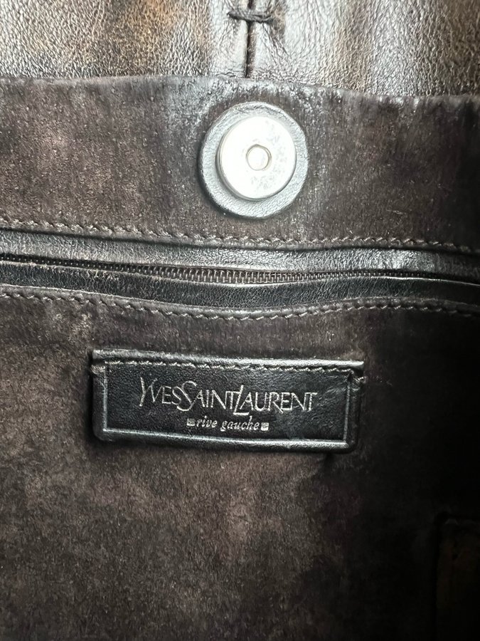 Vintage Yves Saint Laurent läder handväska