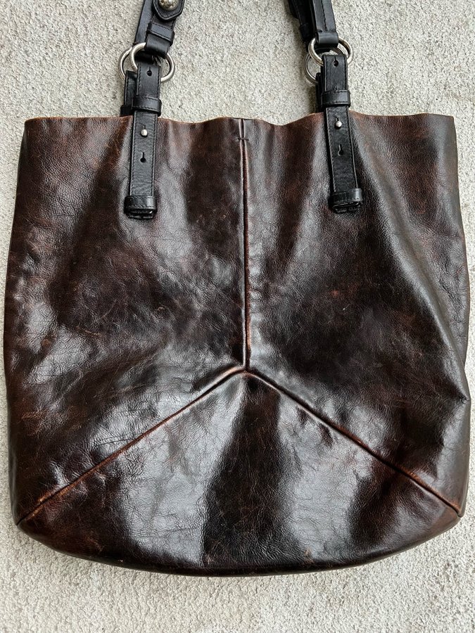 Vintage Yves Saint Laurent läder handväska