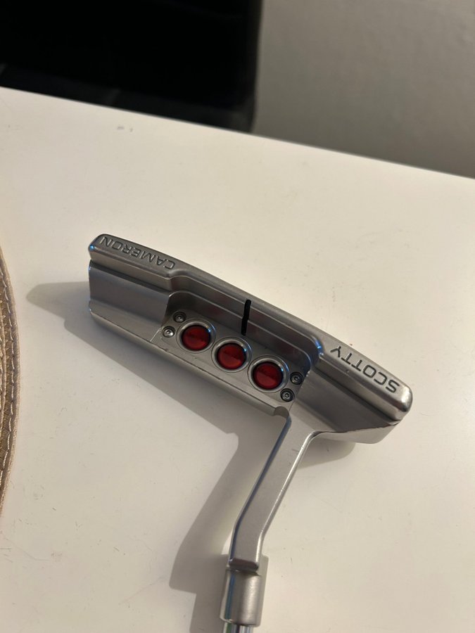 Scotty Cameron select newport 2