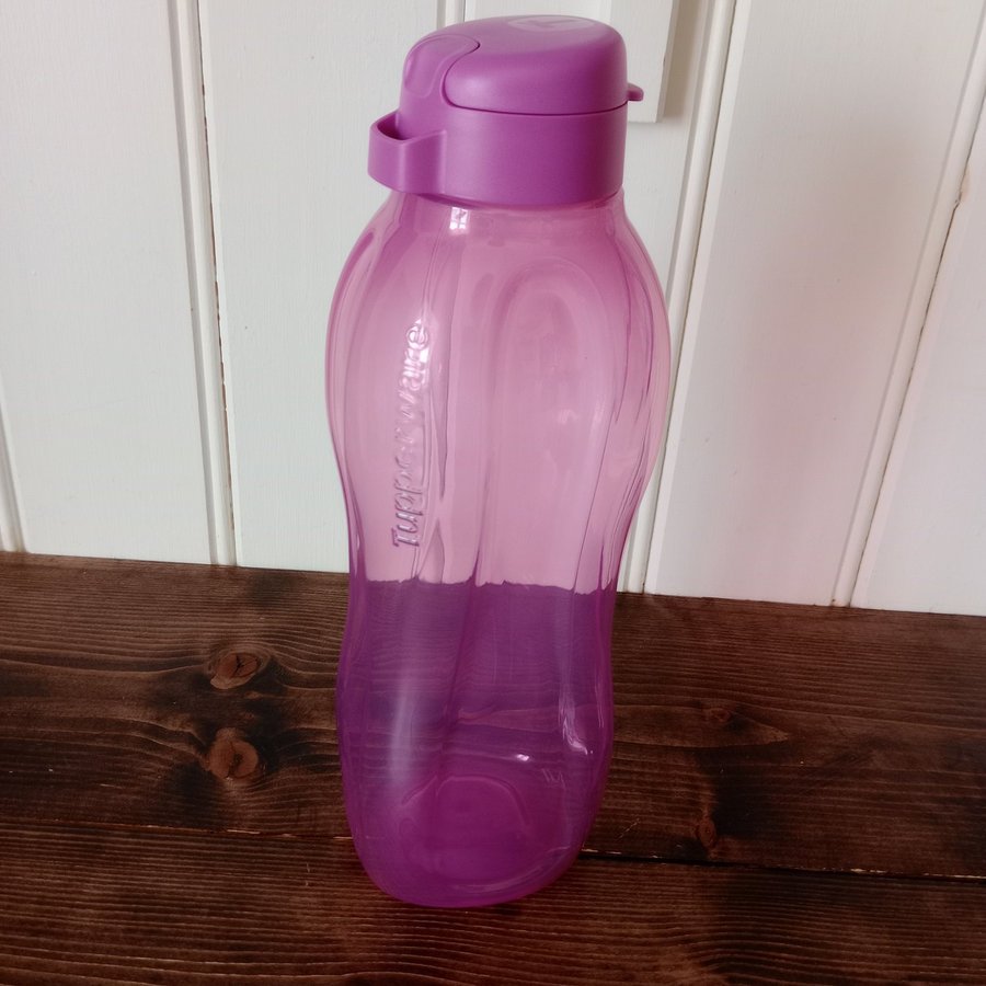 Ny Tupperware Mörk Lila 15 liter flaska