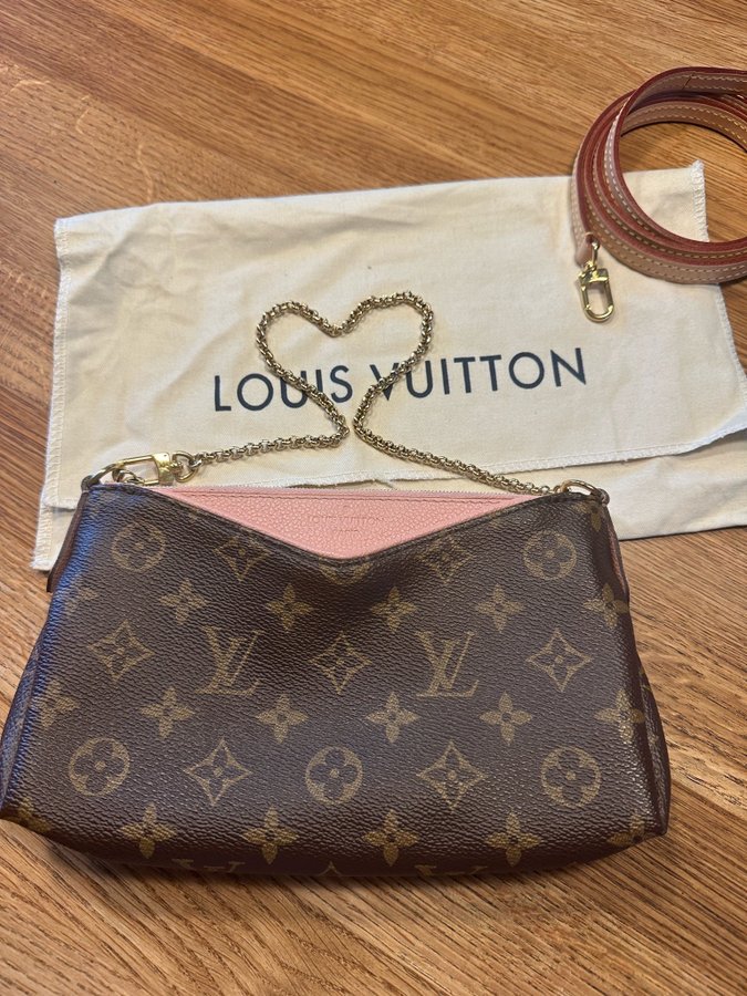 Louis Vuitton clutch