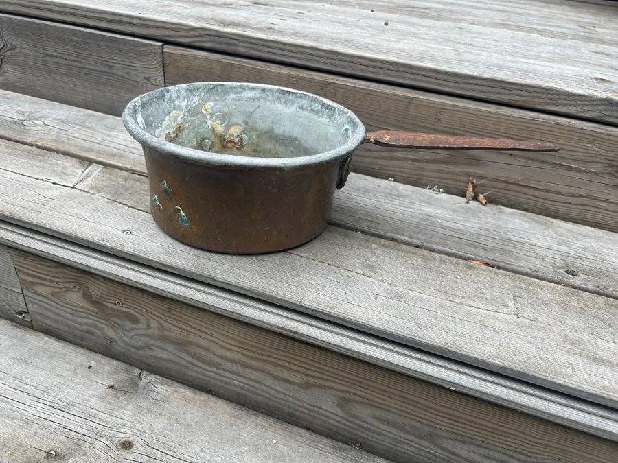 Äldre koppar kastrul 3 liter kopparkitel med patina vintage