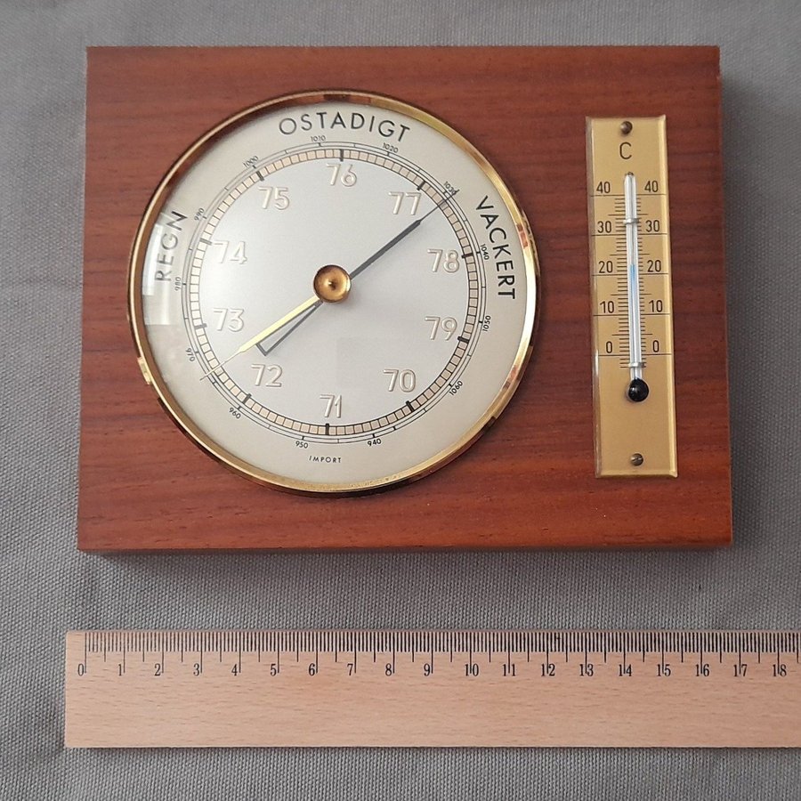 Vintage Barometer  Termometer i Teak