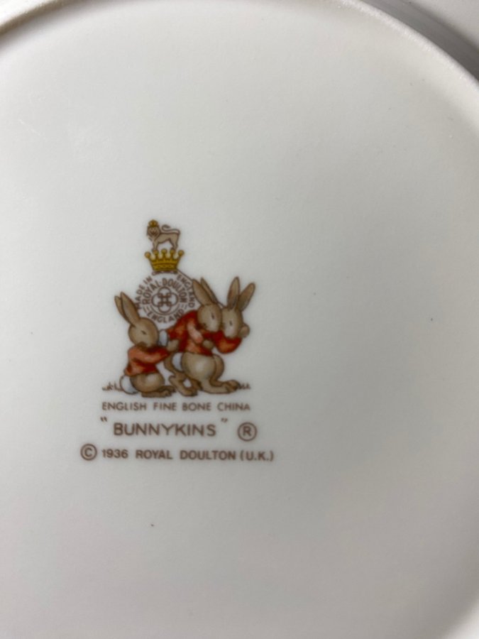 Vintage Royal Doulton fine bone China 1936 UK Bunnykinns fat Royal Doulton