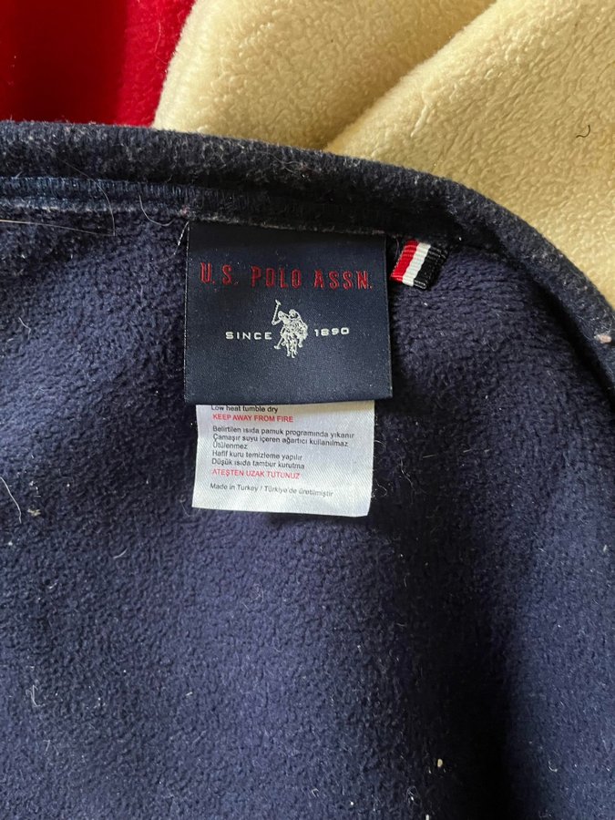 Us Polo Assn röd beige blå filt