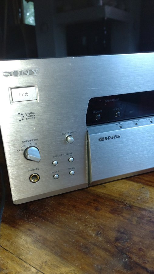 Sony STR-DB930