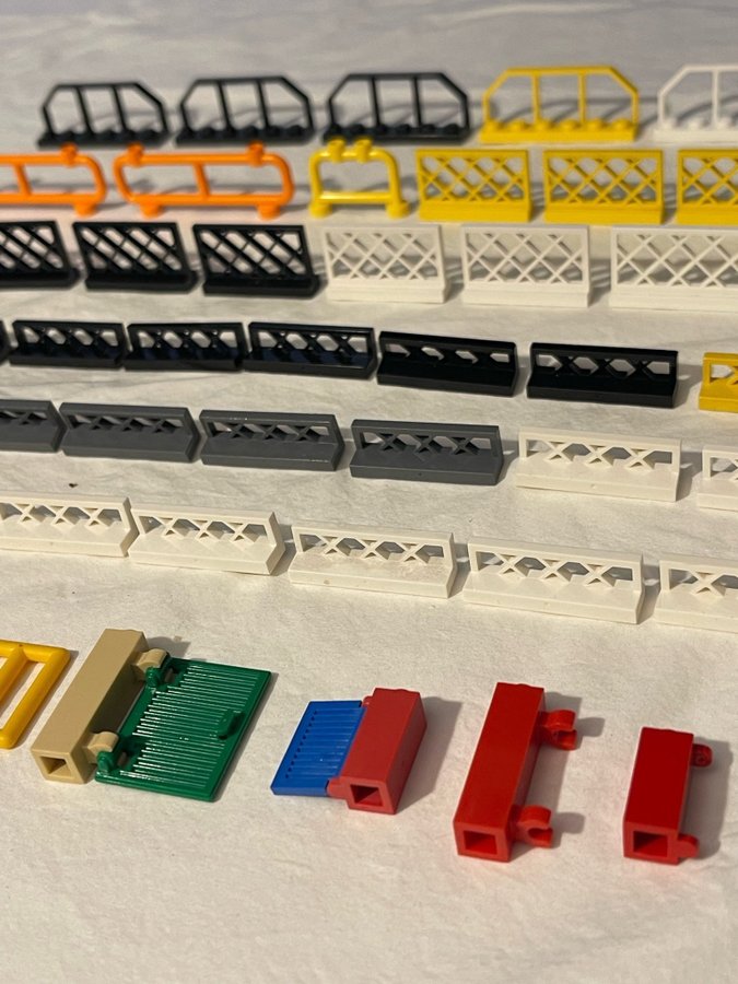 Lego Friends City Staket  Grindar Vintage och nyare I fint skick