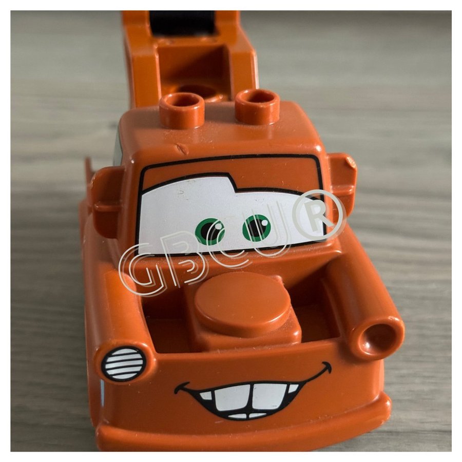 LEGO DUPLO Disney Cars Tow "Mate" Mater 10856
