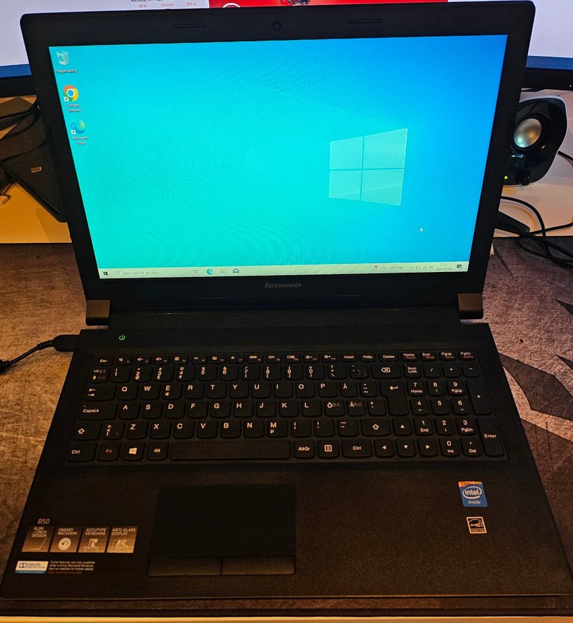 Lenovo B50-30 - 156" - 128GB SSD - OBS läs annonsen