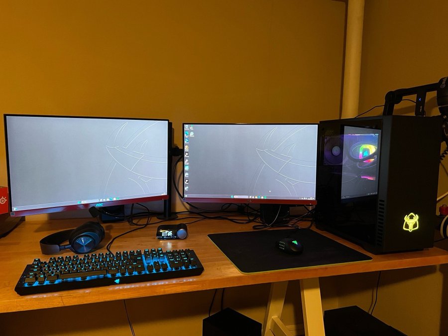 Gamingsetup 4070 Super 7800x3D