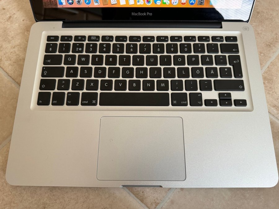 Finskick i5 Intel 29GHz MacBook Pro 16GB/240GB SSD